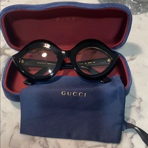 GUCCI FRAMES